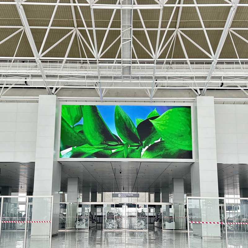 Airport and Station LED Display Solutions