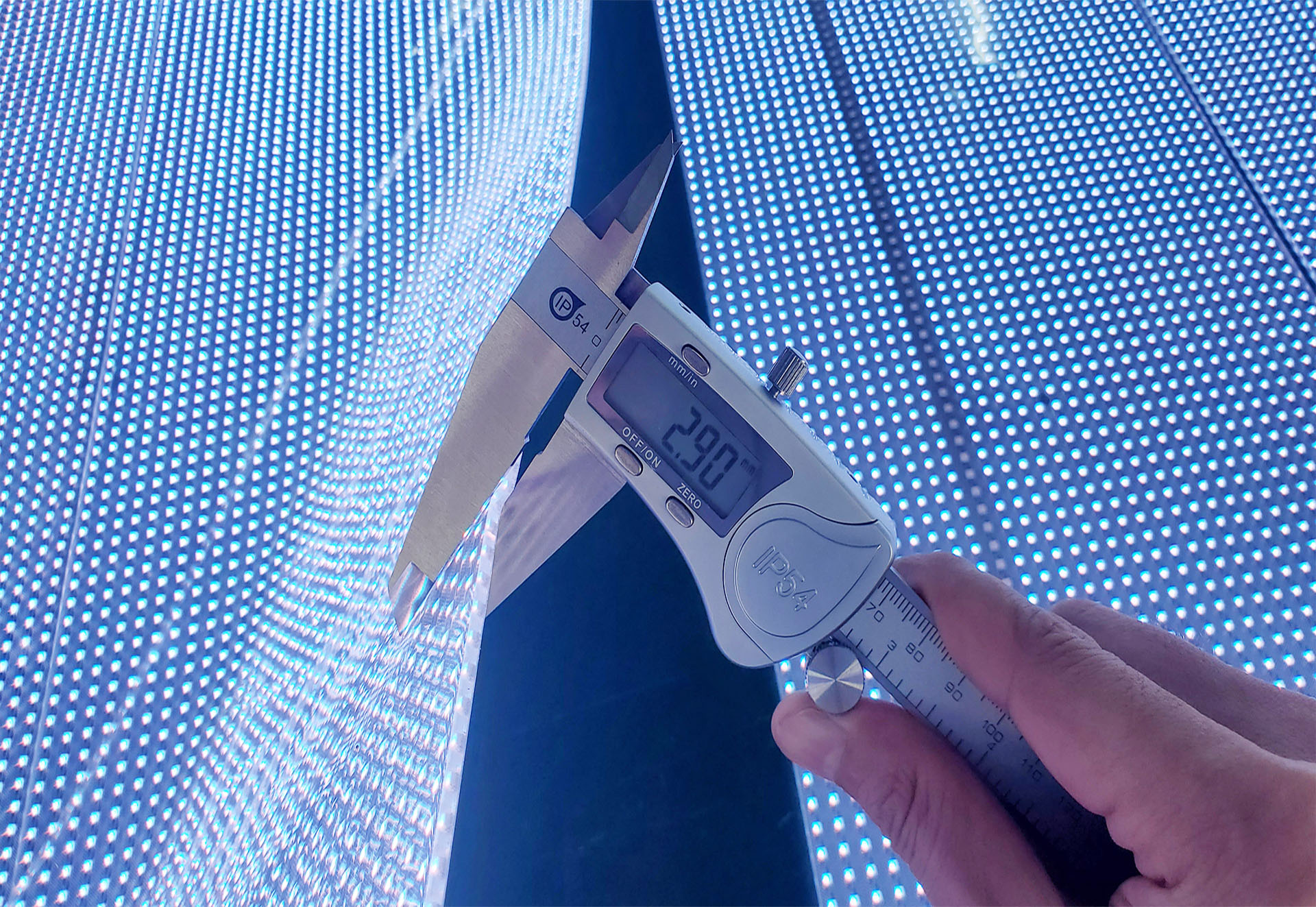 flexible crystal led screen