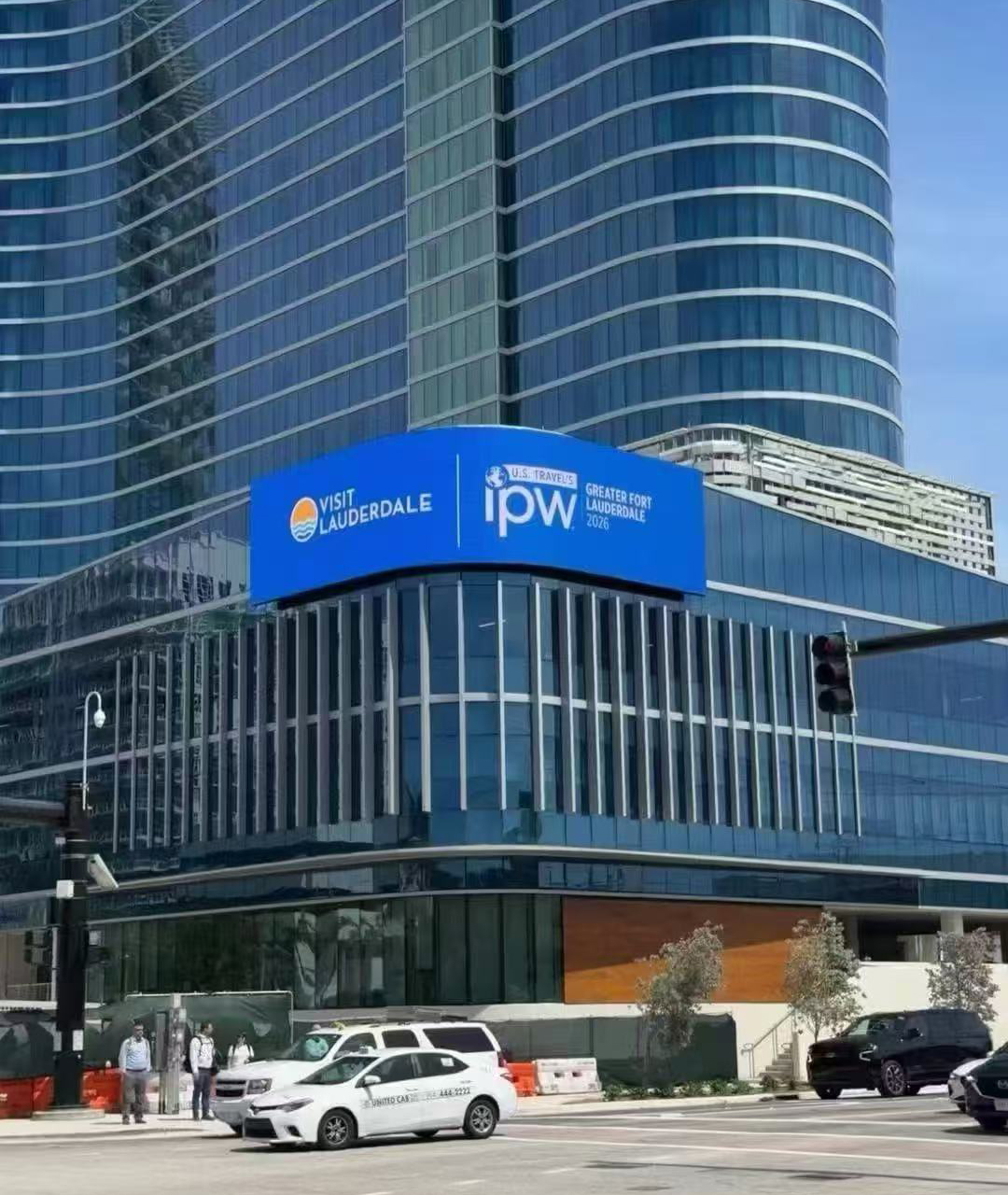 New Energy Saving Outdoor LED Wall Screen